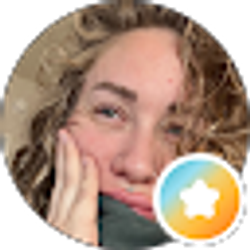 Profile photo of Shelby Shuck