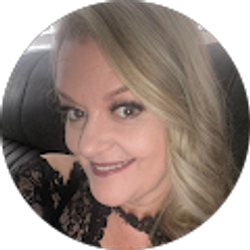 Profile photo of Kimberly Collins