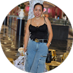 Profile photo of Carina Hernandez