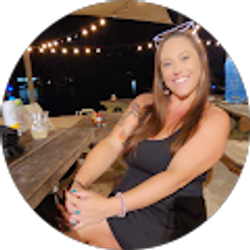 Profile photo of Courtney Gray