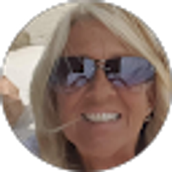 Profile photo of Debbie Johnston
