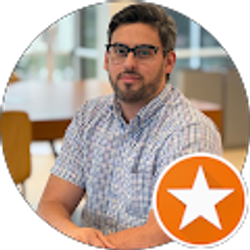 Profile photo of Adrian Vasquez