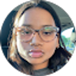 Profile photo of Mira Screeden