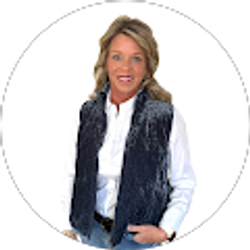 Profile photo of Jonna Hagood