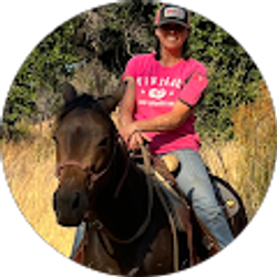 Profile photo of Suzanne Parreira