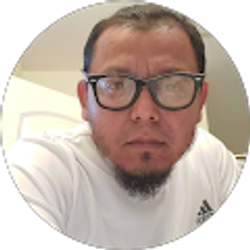 Profile photo of Roberto Pena