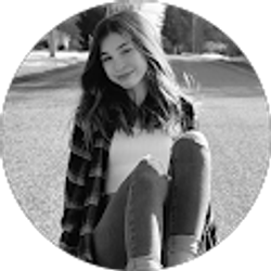 Profile photo of Scarlette Johnson