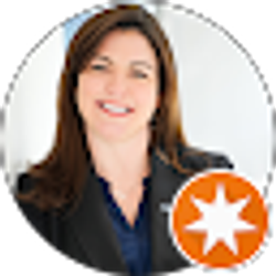 Profile photo of Amanda Mury