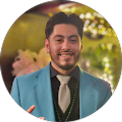 Profile photo of Alejandro Hernandez