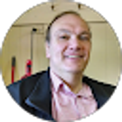 Profile photo of Tom Sellin