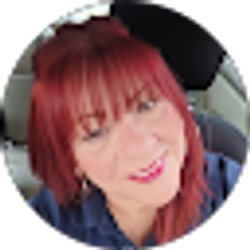 Profile photo of Evelyn Gueits