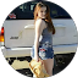 Profile photo of Laura Elizabeth