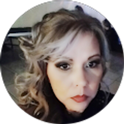 Profile photo of Claudia Martinez