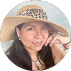 Profile photo of Gloria Marquez