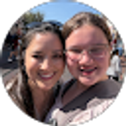 Profile photo of Naomi Zoske