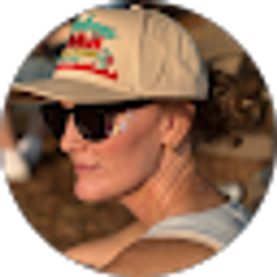 Profile photo of April Breeden