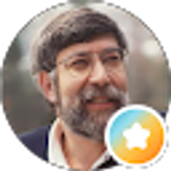 Profile photo of Elliott Baker