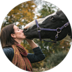 Profile photo of Melissa Holahan