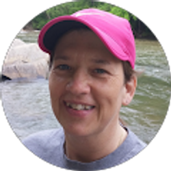 Profile photo of Cindy Lawson