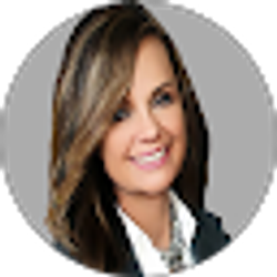 Profile photo of Michelle Hurckes
