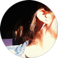 Profile photo of Ashley Hernandez