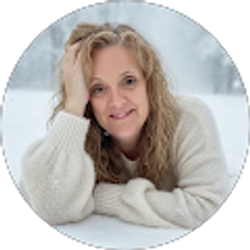 Profile photo of Nora