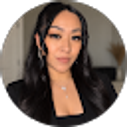 Profile photo of April B