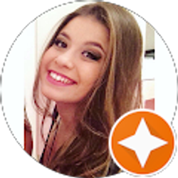 Profile photo of Thais Lia