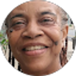 Profile photo of Evelyn Thomas