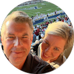 Profile photo of Scott and Darlene Thomson