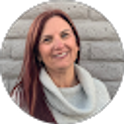 Profile photo of Rebecca Harding