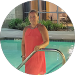 Profile photo of Erin Kelly