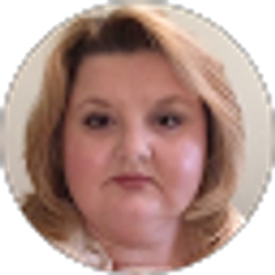 Profile photo of Felicia Hand