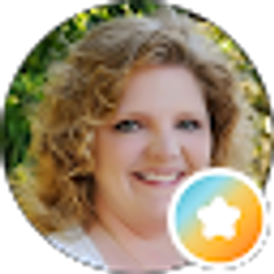 Profile photo of Kelly Sharp