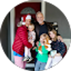 Profile photo of Irlyn Toner