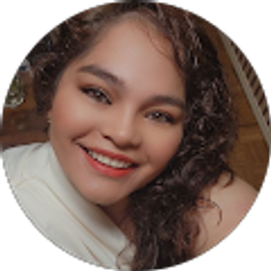 Profile photo of Paula Cisne