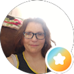 Profile photo of Shana Simon