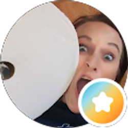 Profile photo of Kelly Tompkins