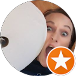 Profile photo of Kelly Tompkins