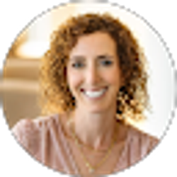 Profile photo of Natalie Kitchen