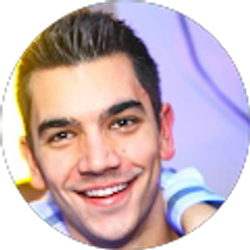 Profile photo of Dennis Andrei