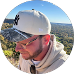 Profile photo of Ethan