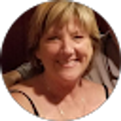 Profile photo of Dee Runyon