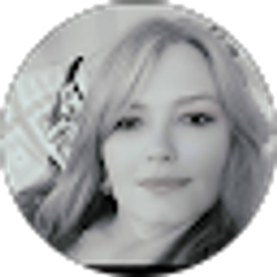 Profile photo of Monica Holsclaw