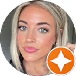 Profile photo of Hannah Curtis