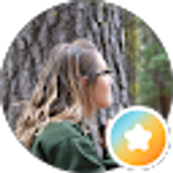 Profile photo of Alexandra Grove