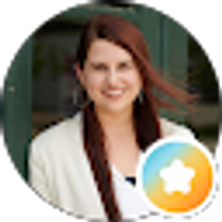 Profile photo of Lauren Cozzi