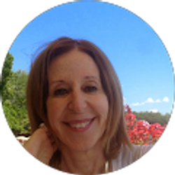 Profile photo of Betsy Cohen