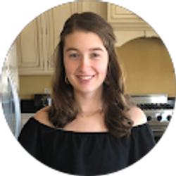 Profile photo of Ali Reynolds