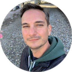 Profile photo of Sam Jacobson